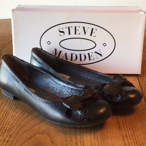 Steve Madden Leather Flats